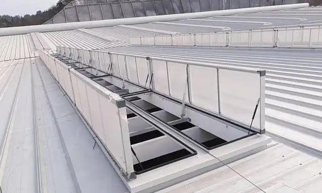 在建造天津电动天窗时应该注意什么?